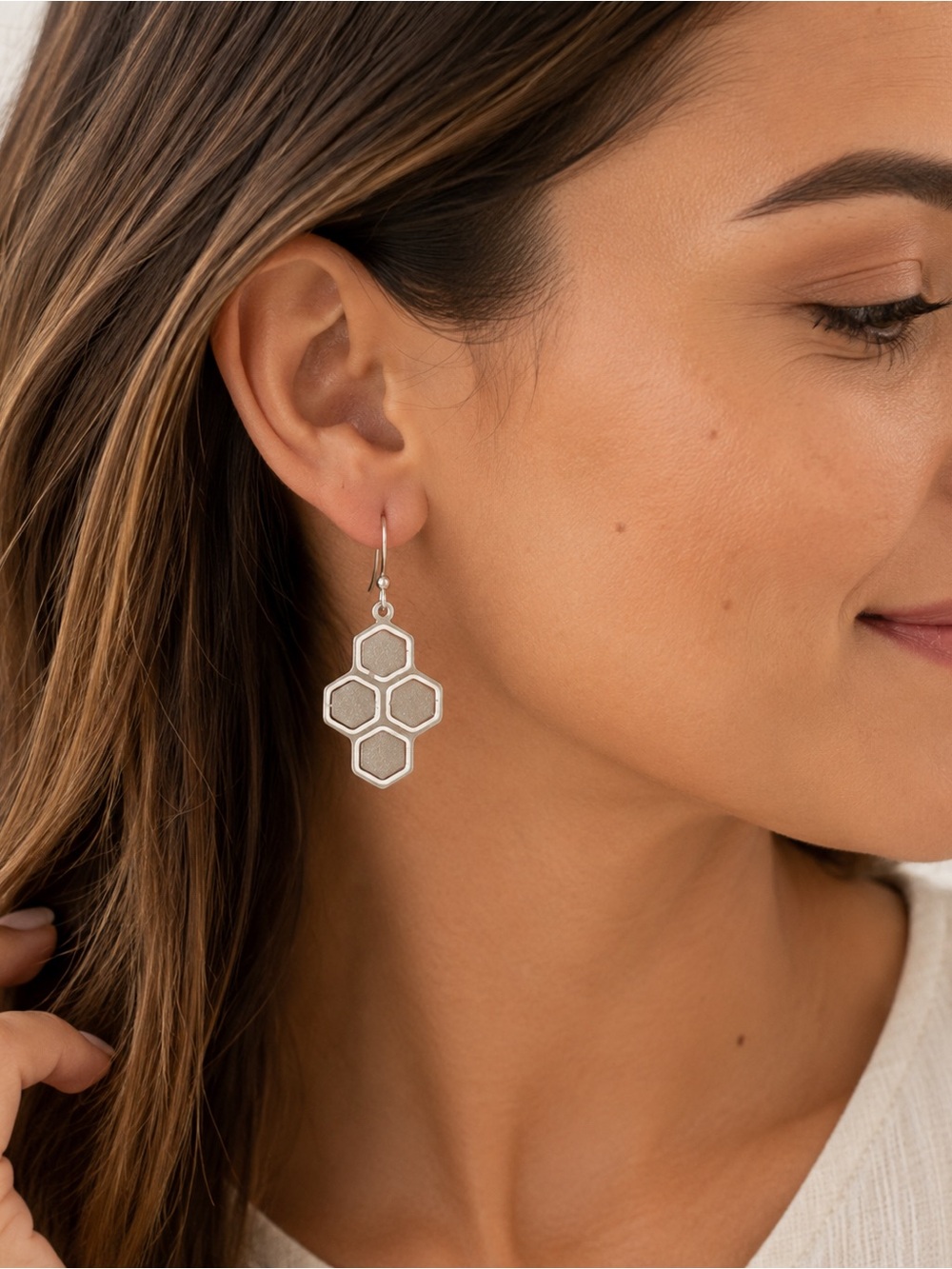 Joy Susan Silver Honeycomb Geometric Drop Earrings NWT